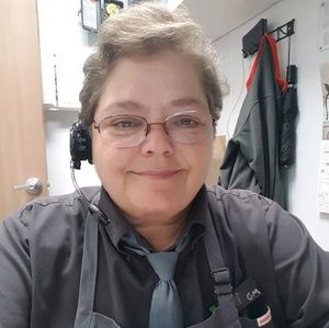 Meet your Posher, Virginia