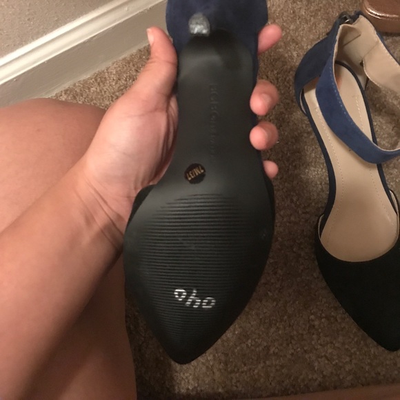 Black/blue pointy toe heels - Picture 3 of 3