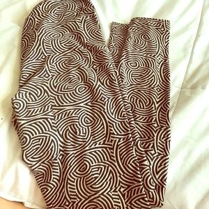 OS Lularoe Leggings.