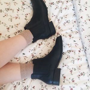 Black Chelsea Boots