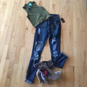 FashionNova 'Beach Bum' Jeans