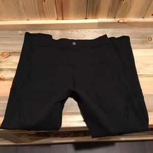 Lululemon black-size 6
