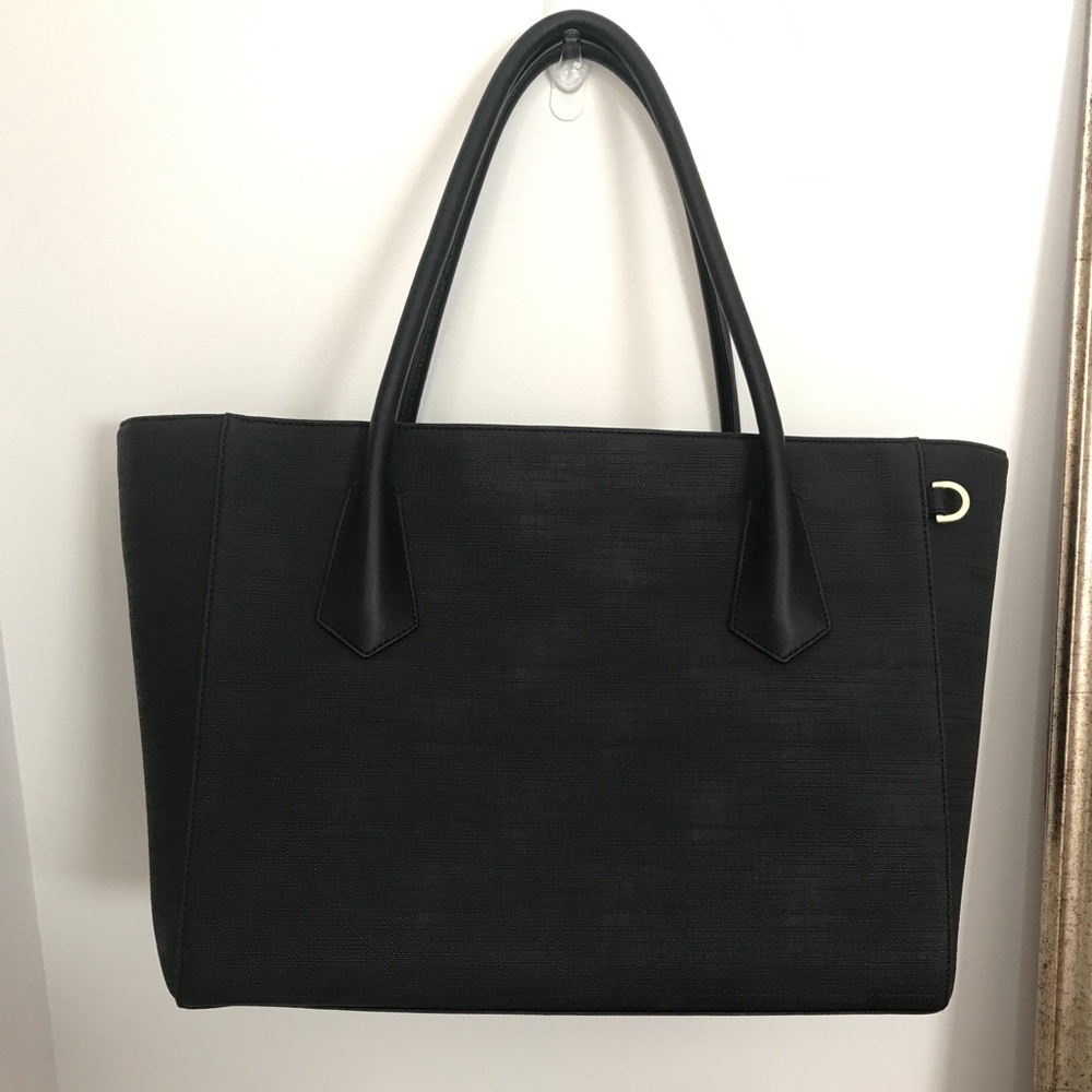 BRAND NEW W/O TAGS Dagne Dover tote in Onyx