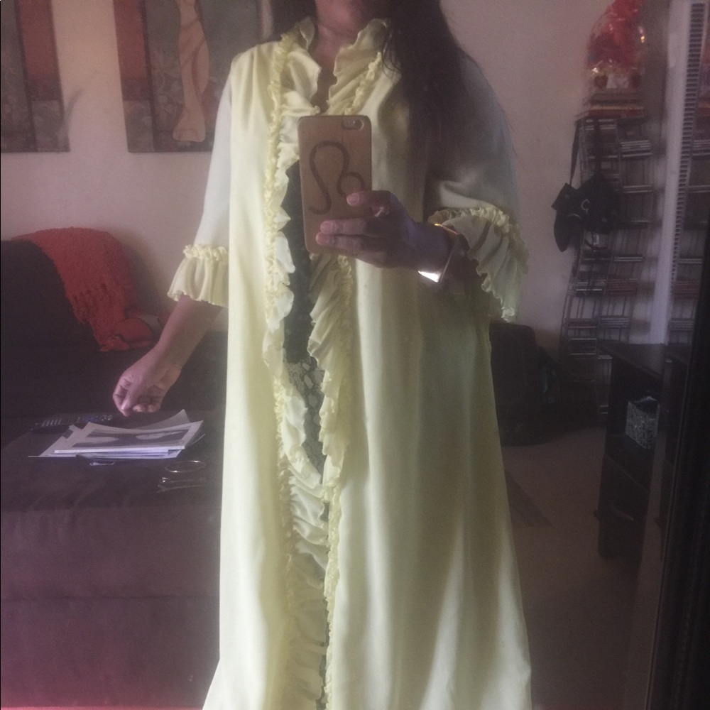 Vintage Robe