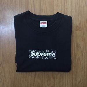 Supreme t shirt