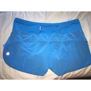 LULULEMON Speed Short
2-WAY STRETCH 2.5"