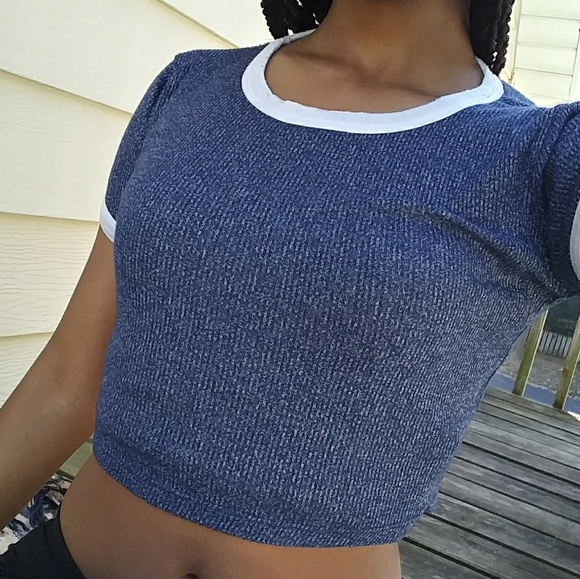 Cropped tee - Picture 3 of 5