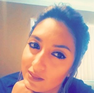 Meet your Posher, Norma