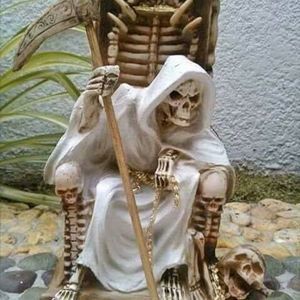 Meet your Posher, Max