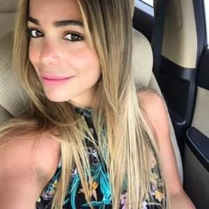 Meet your Posher, Adriana