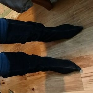 Steve Madden Black Suede Kitten Heel Boot