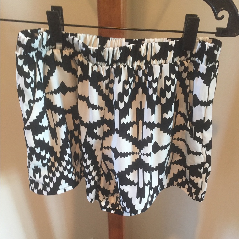 Julia Billiart Shorts
