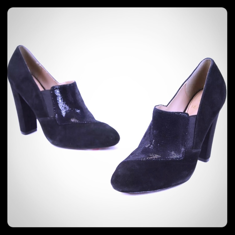 Idols black suede leather ankle booties
