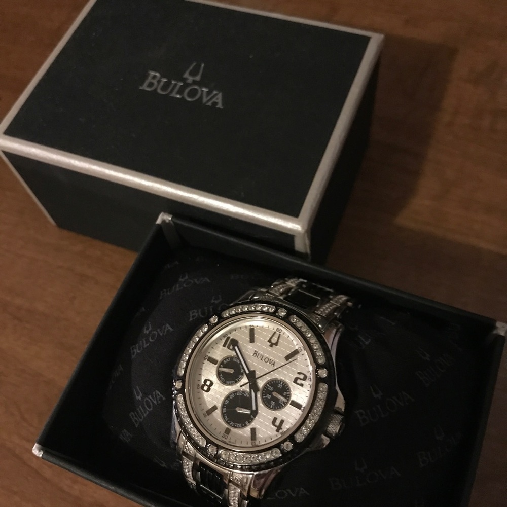 Bulova Men's black and silver watch - Picture 3 of 6