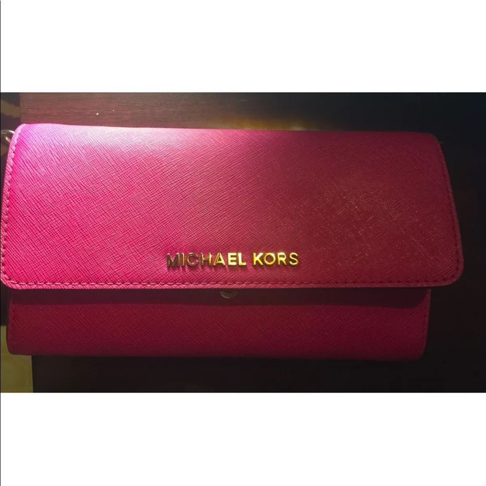 Michael Kors Pink Handbag Wallet Clutch Purse 👛