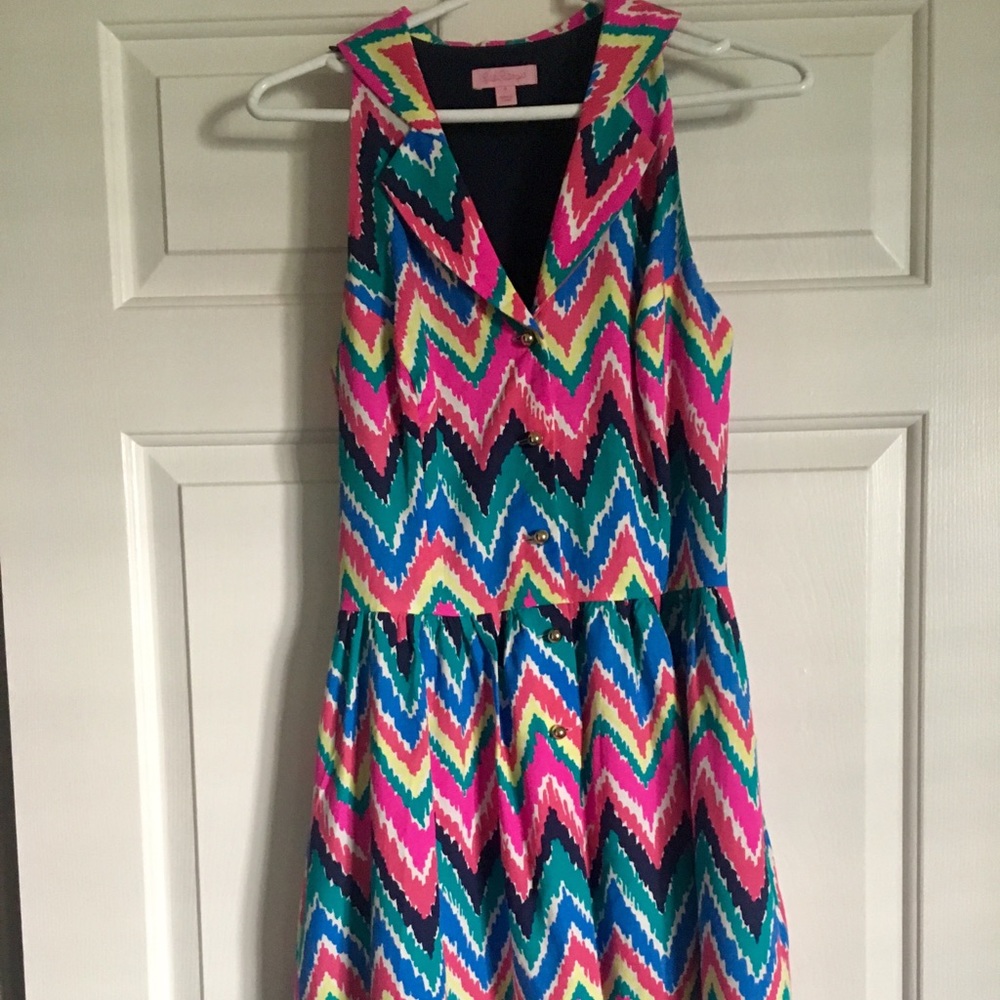 Lilly Pulitzer Dress with Gold Buttons - Size 4