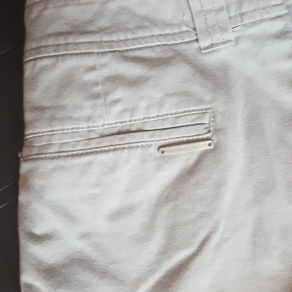 Editor Short - Picture 3 of 3