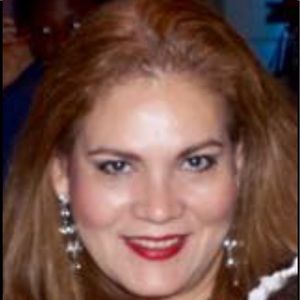 Meet your Posher, Monica