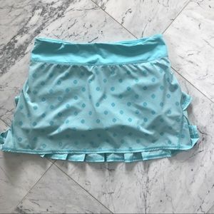 Lululemon skort.  Size 8 tall circuit breaker