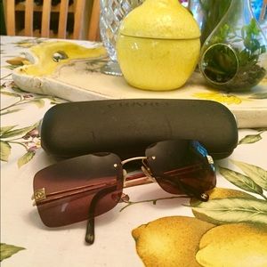Chanel authentic aviator sunglasses Chanel authentic aviator sunglasses