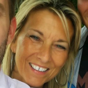 Meet your Posher, Angie