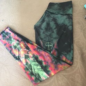 Teeki yoga pants