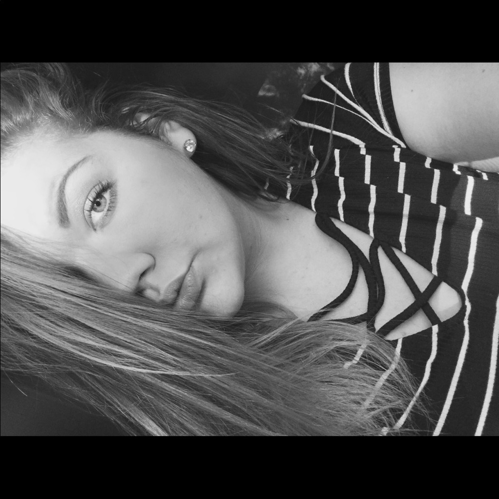 Meet your Posher, Bailey