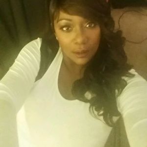 Meet your Posher, Tonette