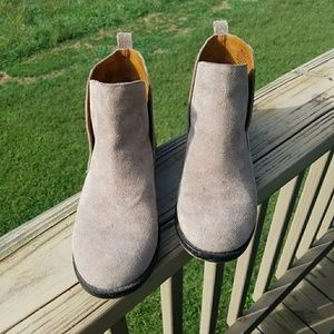 Lucky Brand booties