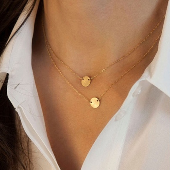 Boutique Jewelry - ♣️LAST ONE!♣️ Dainty Disc Necklace