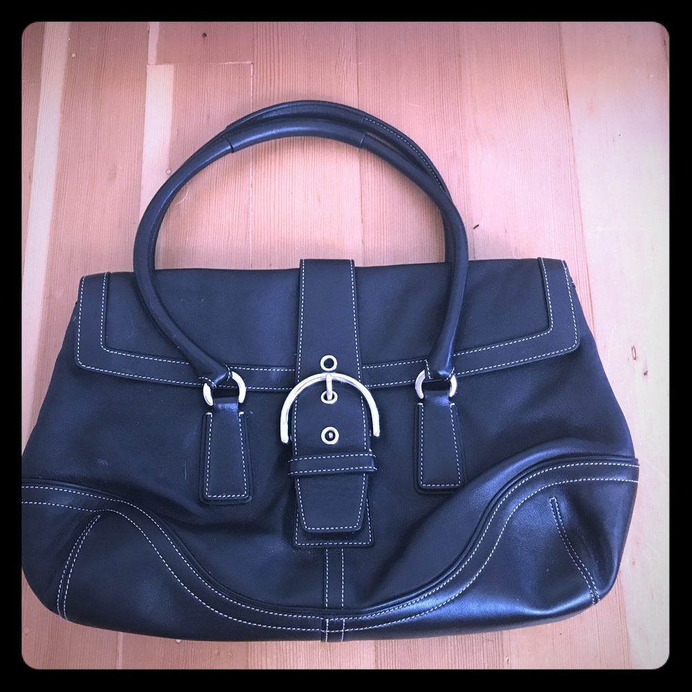 Gorgeous vintage coach bag