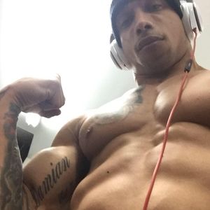 Meet your Posher, Ray