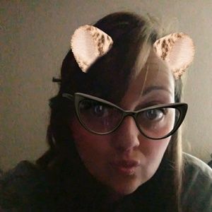 Meet your Posher, Shay