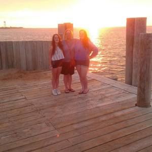 Meet your Posher, Maureen louise