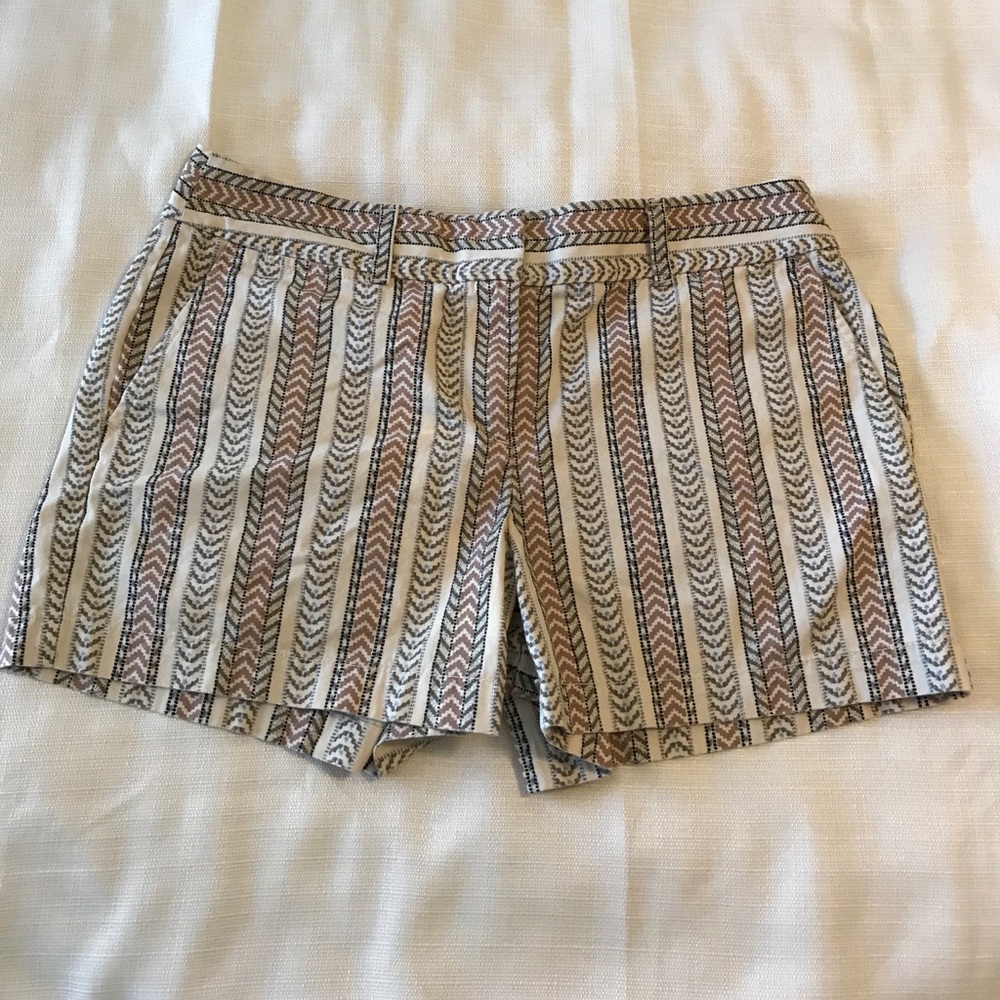 LOFT Aztec Patterned Shorts