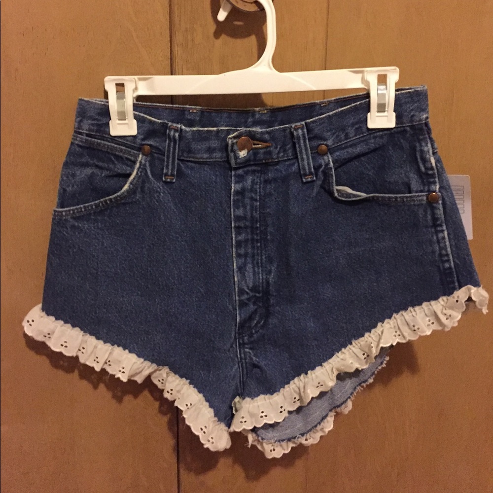 Urban Outfitters Lace Bottom Wrangler Denim Short