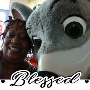 Meet your Posher, Cynthia