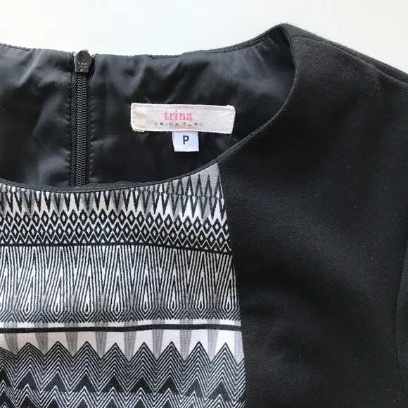 Trina Turk Darcy Short Sleeve Printed Sheath Dress - Picture 3 of 6