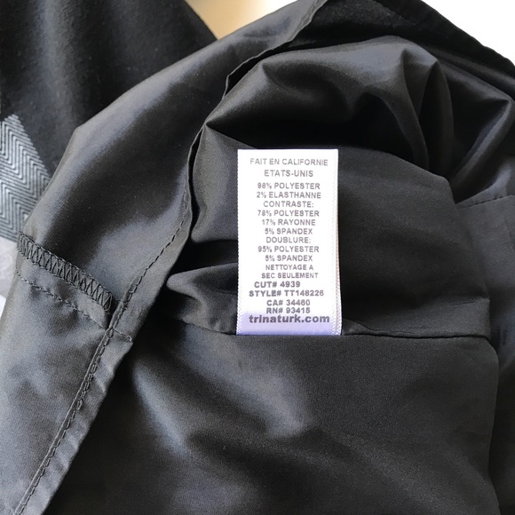 Trina Turk Darcy Short Sleeve Printed Sheath Dress - Picture 6 of 6