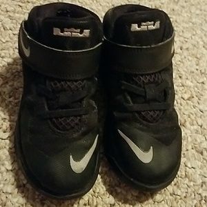 Black LeBron James Sneakers