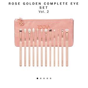 Brand new!! Zoeva Rose golden eye set Vol. 2