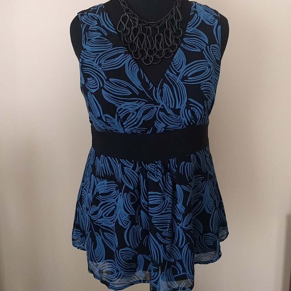 NWT Mac and Jac Silk Top