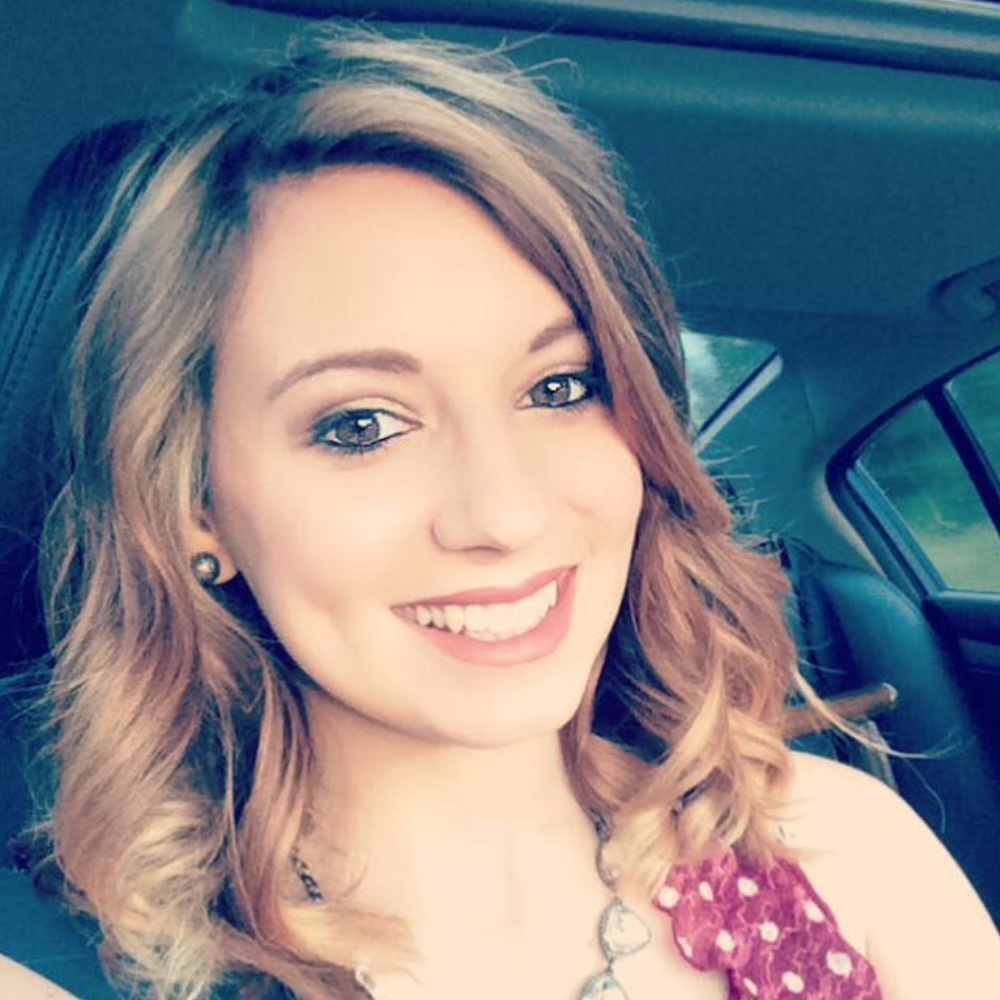 Meet your Posher, Hailey