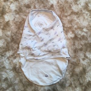 Weighted swaddle by nested bean