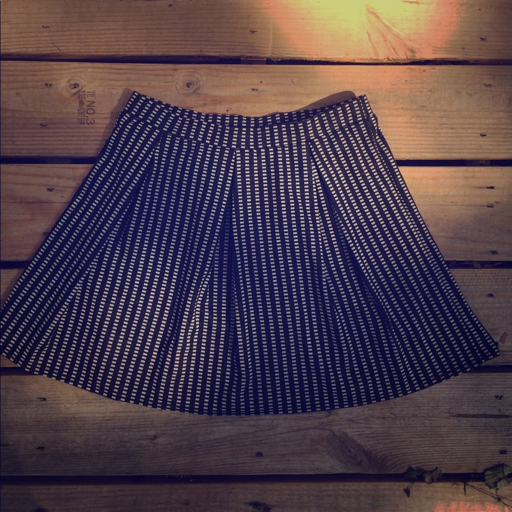 Pleated skirt