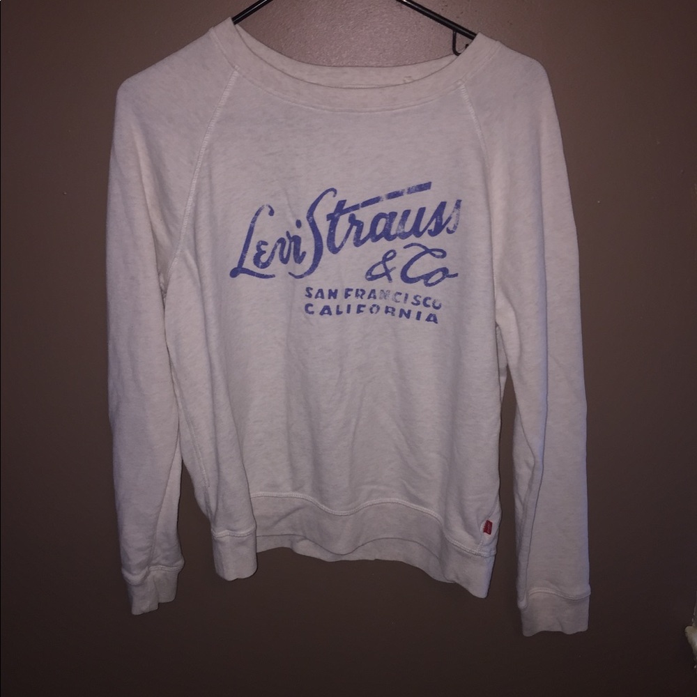 levi strauss crew neck!! 😍