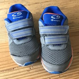 Toddler boys shoes