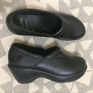 Nurse mates black clogs /shoes