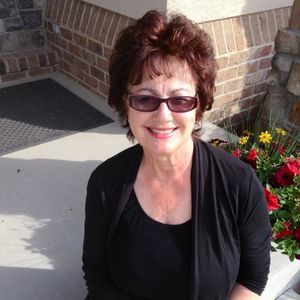 Meet your Posher, Nancy