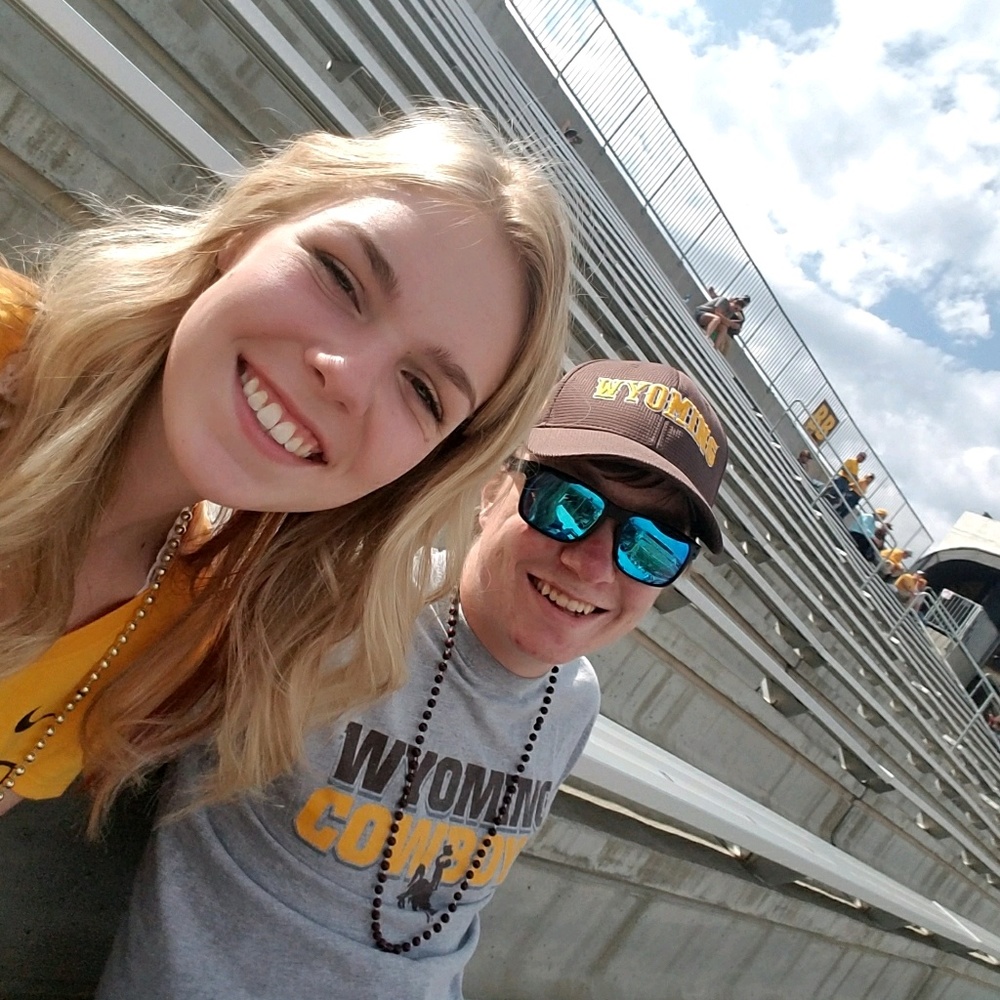 Meet your Posher, Tayler